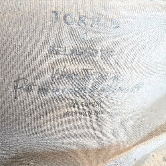 Torrid Womens Blouse Eyelet Lace Yoke 100% Cotton Relaxed Fit Cream Top Size 4 - Picture 5 of 5